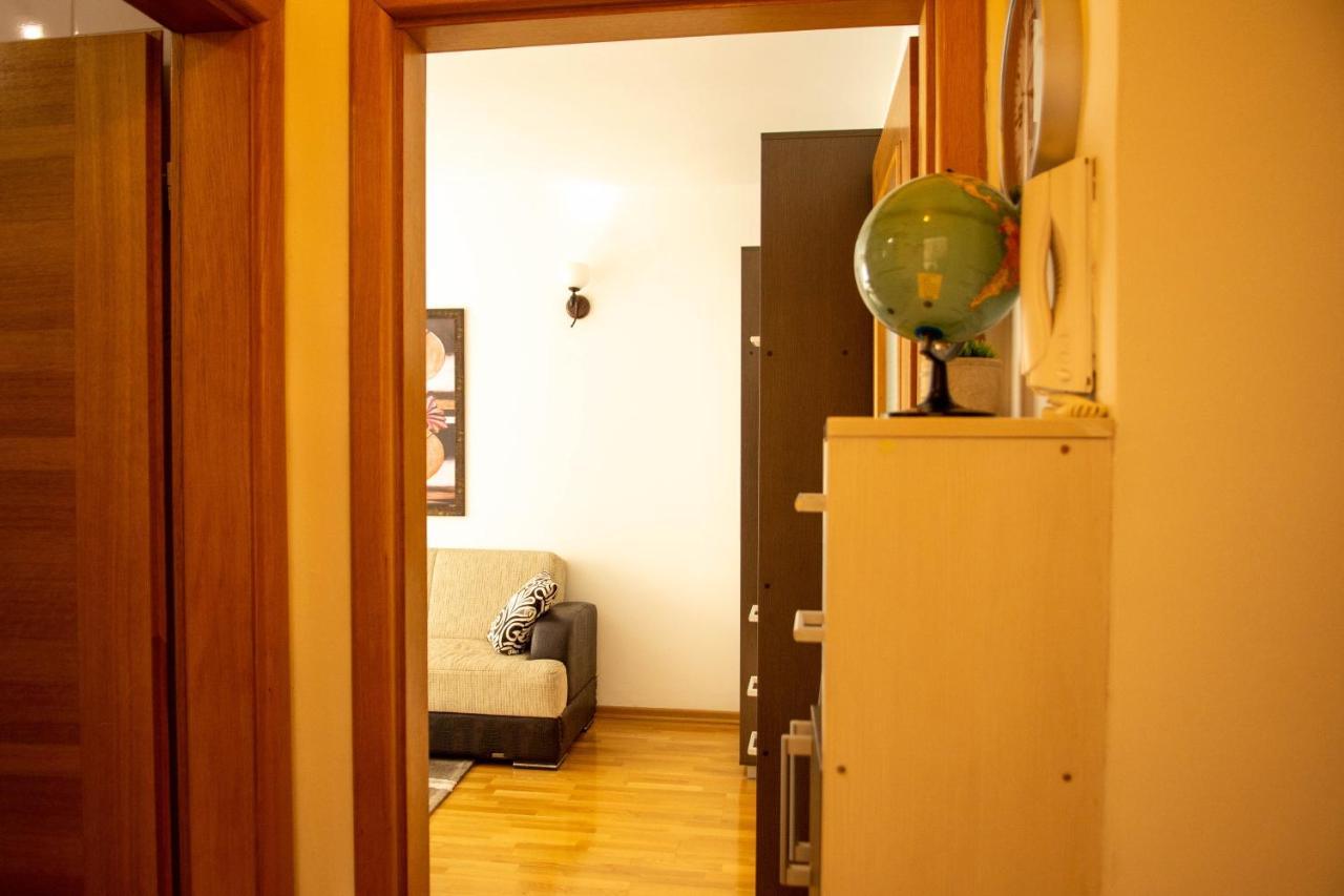 Cute And Cozy Studio With Cathedral View-Excellent Location Сараєво Екстер'єр фото