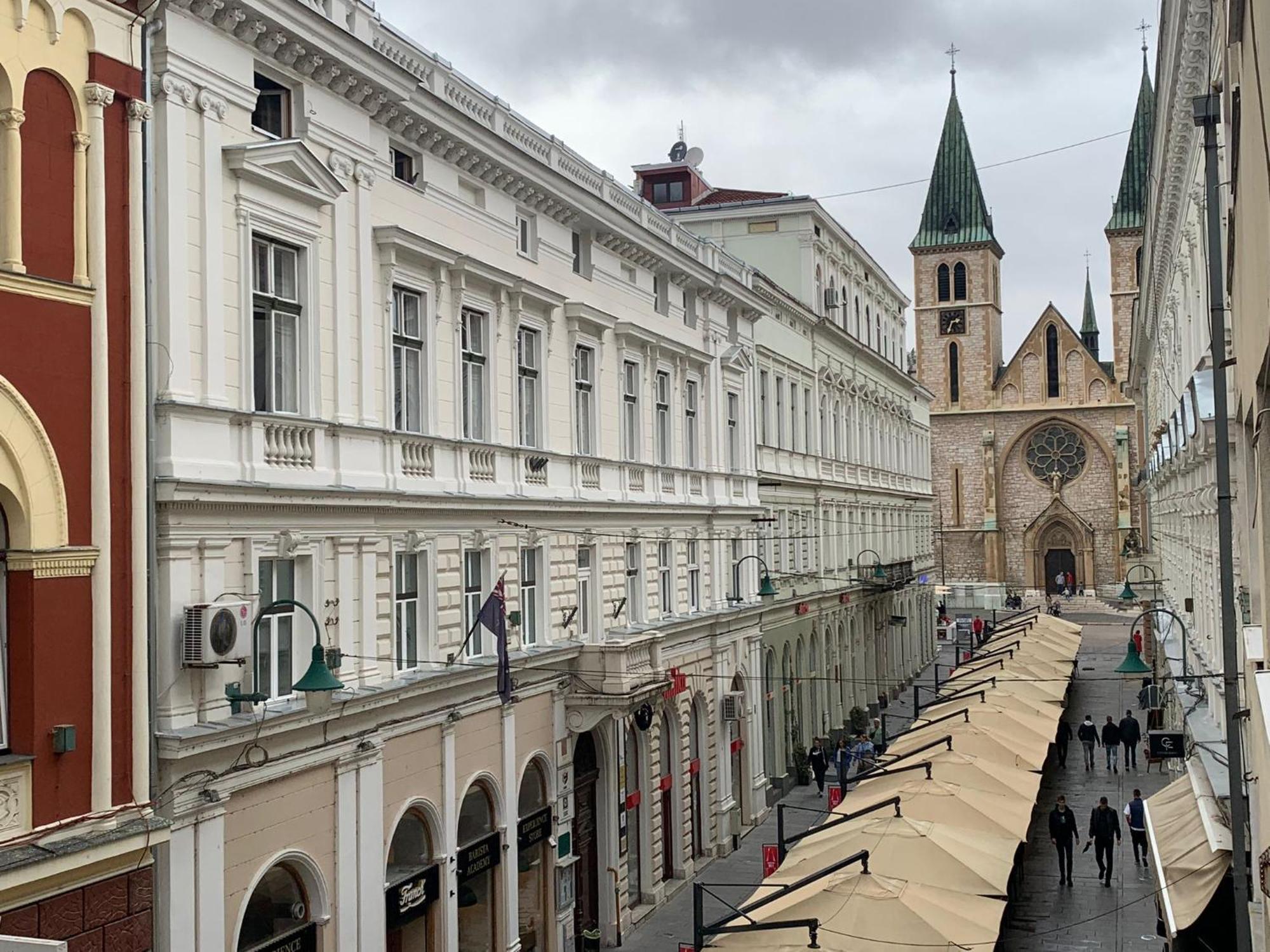 Cute And Cozy Studio With Cathedral View-Excellent Location Сараєво Екстер'єр фото